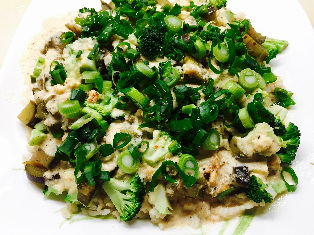healthy meal brown rice vegetables protein